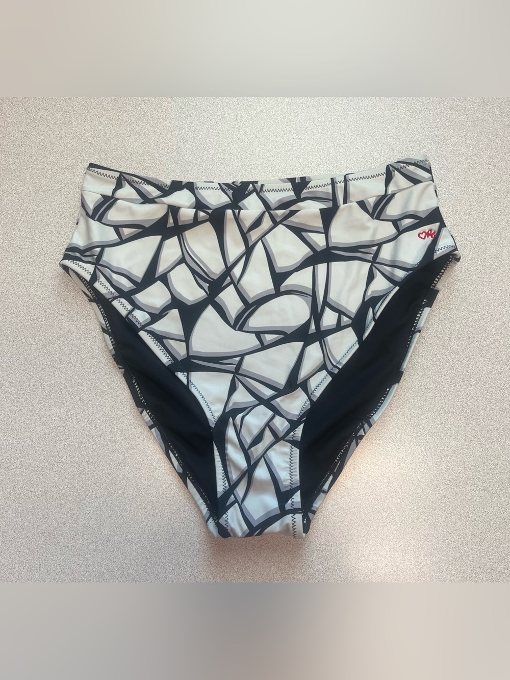 NWOT Robert Graham Break The Ice Bikini Bottoms Women's Size 8 Black Grey White